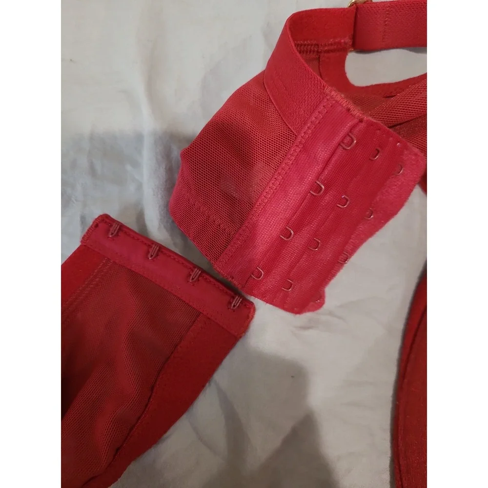 Cacique burgandy Red Lace Bra SZ 42DD underwire lightly padded high neck girly - Picture 6 of 11